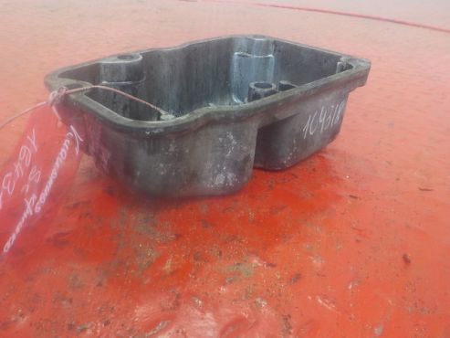 Клапанная крышка, Scania 4 series 1996-2005, 5 series 2005-2010 Клапанная крышка, Scania 4 series 1996-2005, 5 series 2005-2010