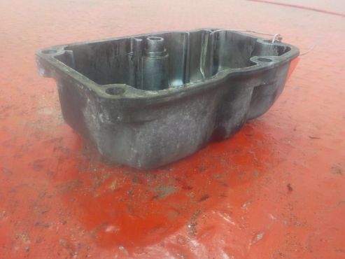 Клапанная крышка, Scania 4 series 1996-2005, 5 series 2005-2010 Клапанная крышка, Scania 4 series 1996-2005, 5 series 2005-2010