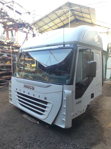 Кабина AT IVECO Stralis