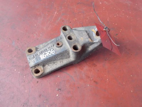 Опора КПП MAN F2000