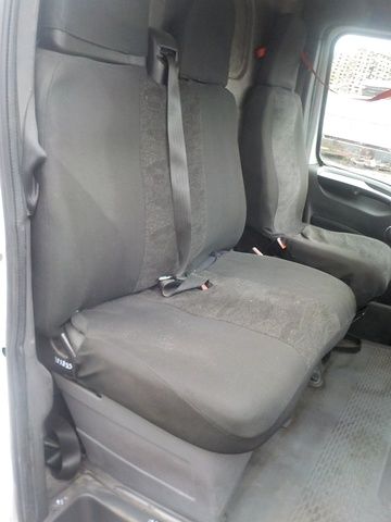 Сиденье правое IVECO Daily III