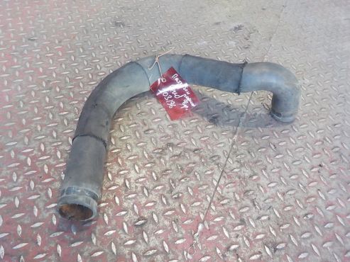 Патрубок водяной Renault Magnum