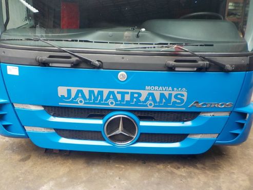 Капот Mercedes-Benz Actros