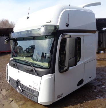 Кабина Mercedes-Benz Actros