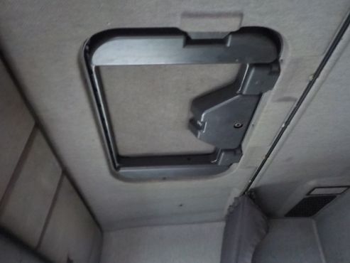 Люк электрический IVECO Eurotech