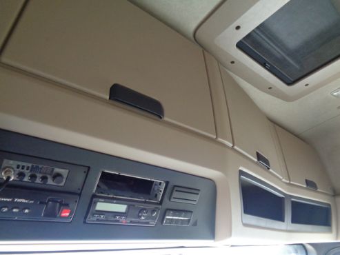 Консоль Mercedes-Benz Actros