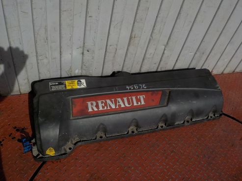 Клапанная крышка Renault Premium