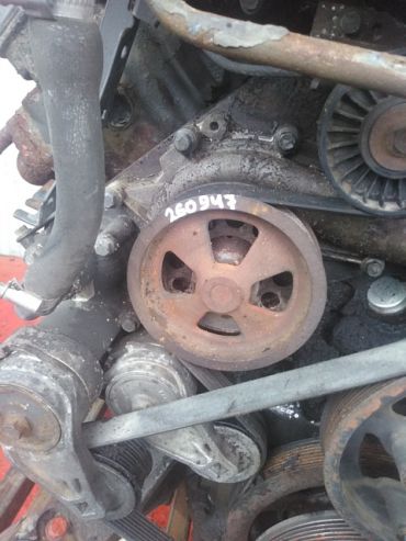 Насос водяной Scania P,G,R series, 4 series